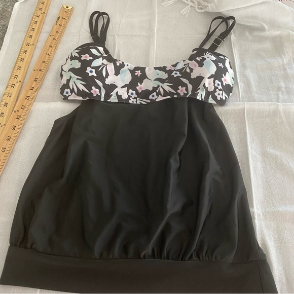 Tankini black green pink and white SZ L. NWOT UNBRANDED - Picture 8 of 12